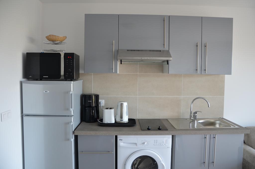 Residence Giovanello Porto Pollo Szoba fotó