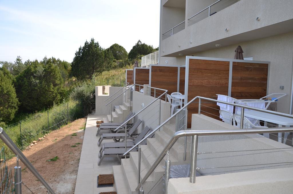 Residence Giovanello Porto Pollo Kültér fotó