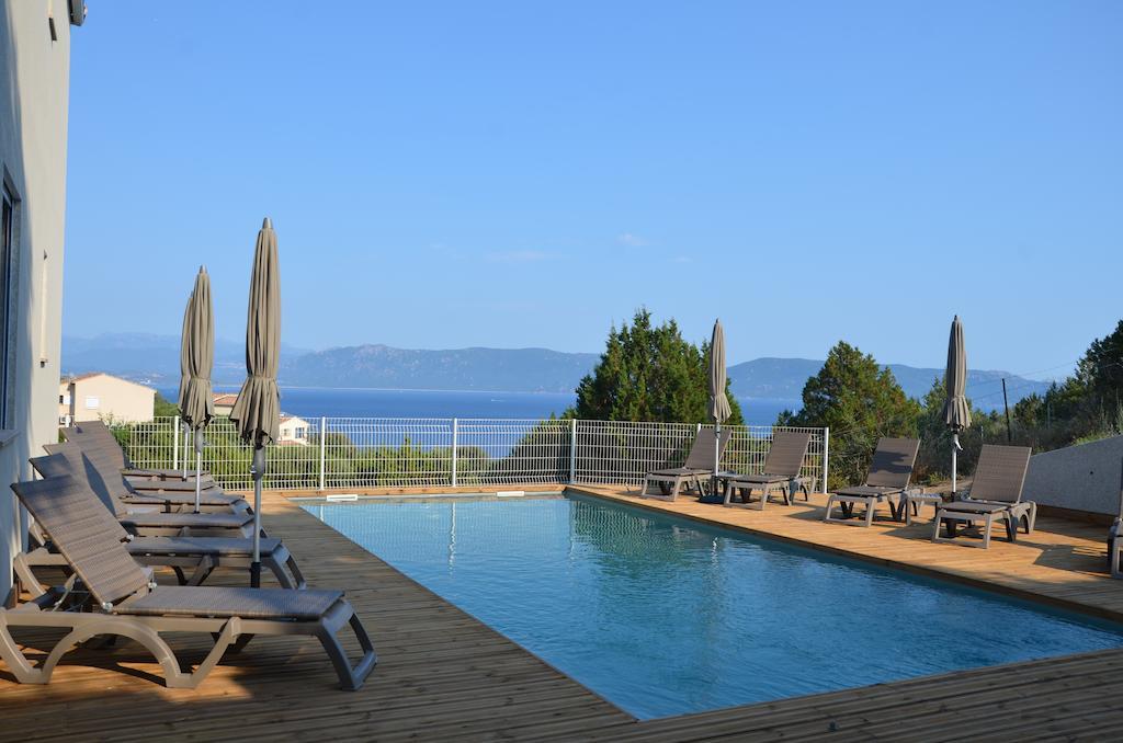 Residence Giovanello Porto Pollo Kültér fotó